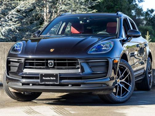 Jet Black Metallic 2025 Porsche Macan Macan