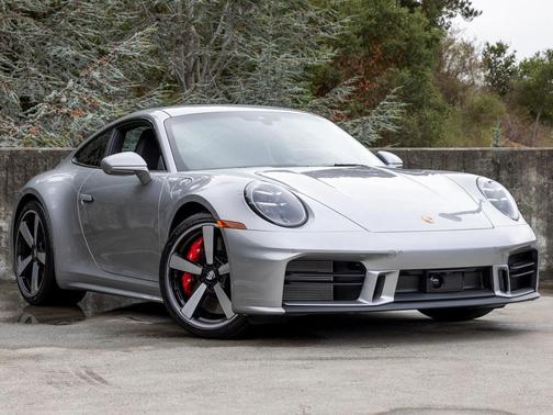 2025 Porsche 911 Carrera S