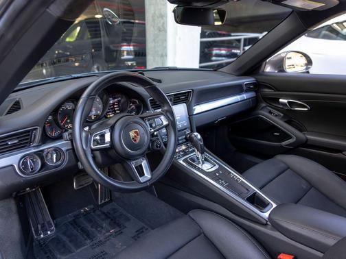 Agate Grey Metallic 2017 Porsche 911 911 Carrera S
