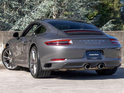 Agate Grey Metallic 2017 Porsche 911 911 Carrera S