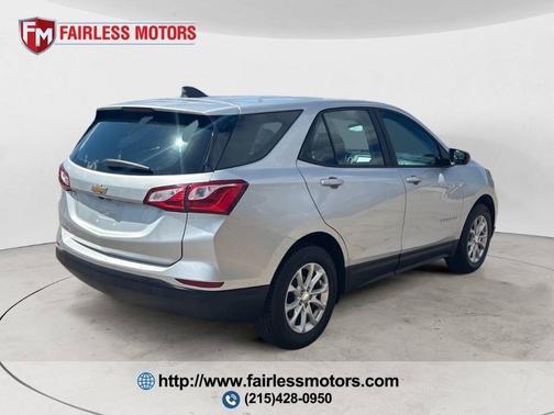 Silver Ice Metallic 2020 Chevrolet Equinox LS