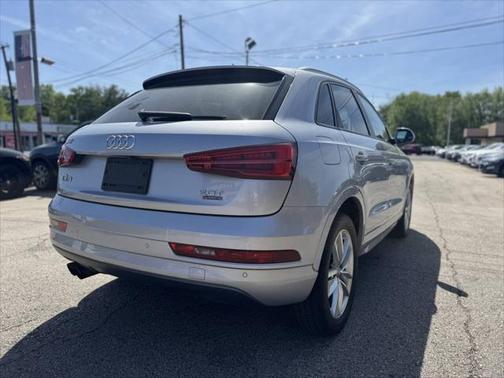 2017 Audi Q3 2.0T Premium