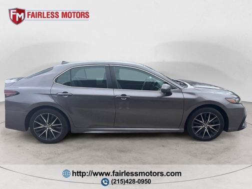 Predawn Gray Mica 2021 Toyota Camry SE