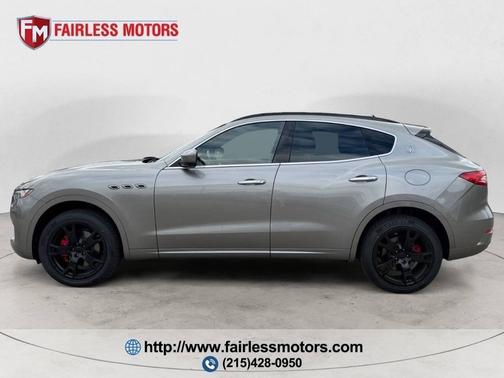 Grigio Metallic 2019 Maserati Levante S