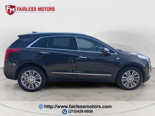 Manhattan Noir Metallic 2019 Cadillac XT5 Premium Luxury