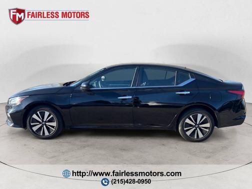 Super Black 2021 Nissan Altima 2.5 SV