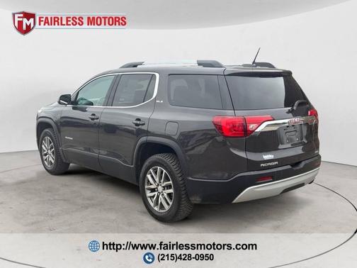 2017 GMC Acadia SLE-2