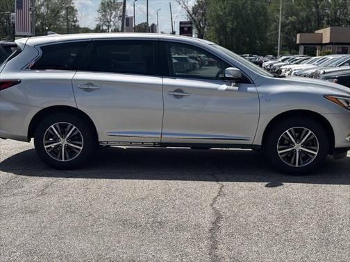 2020 INFINITI QX60 Pure