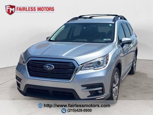 Ice Silver Metallic 2022 Subaru Ascent Limited 7-Passenger