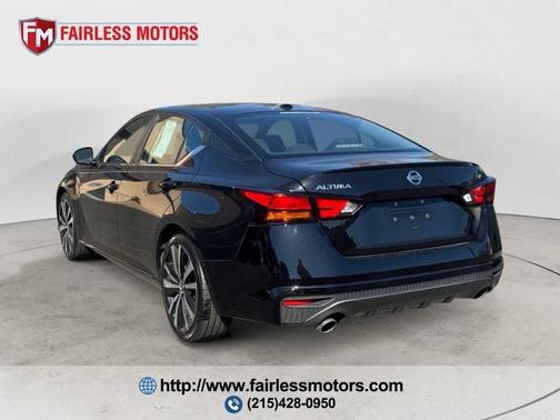 2021 Nissan Altima SR FWD