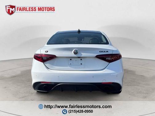 2019 Alfa Romeo Giulia Ti Sport