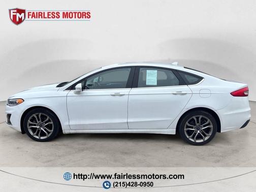 2020 Ford Fusion SEL