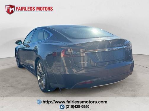 2016 Tesla Model S 70D