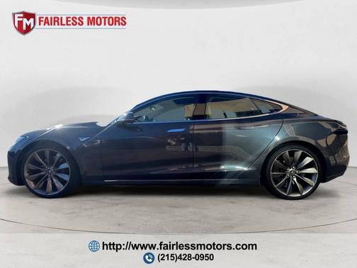 2016 Tesla Model S 70D