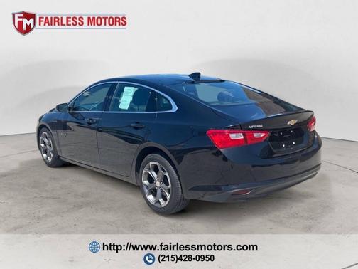 Mosaic Black Metallic 2024 Chevrolet Malibu FWD 1LT