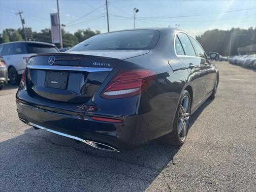 2017 Mercedes-Benz E-Class 4MATIC