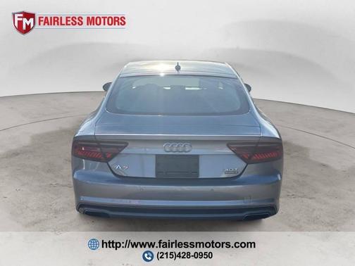 Glacier White Metallic 2022 Audi Q7 55 Premium