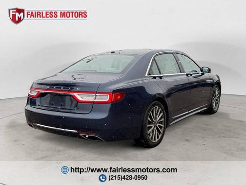 2017 Lincoln Continental Select