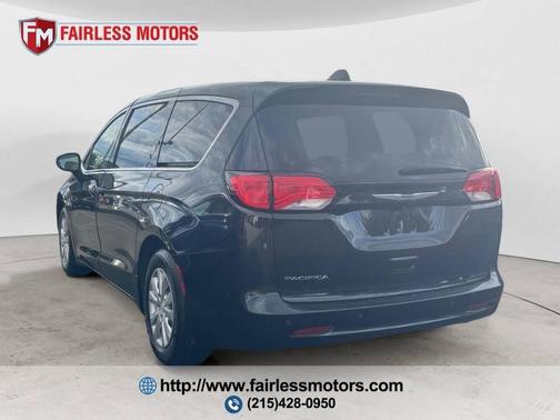 2019 Chrysler Pacifica L