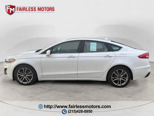 2020 Ford Fusion SEL