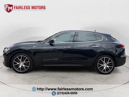 Nero Ribelle Metallic 2022 Maserati Levante GT