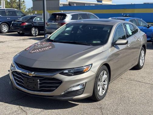 2022 Chevrolet Malibu FWD LT