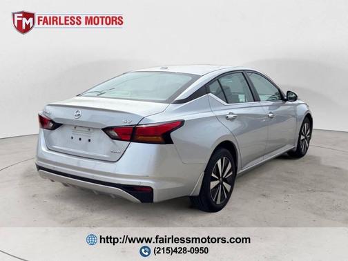 Brilliant Silver Metallic 2021 Nissan Altima 2.5 SV