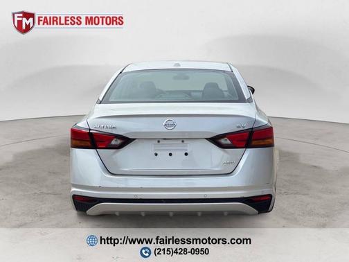 Brilliant Silver Metallic 2021 Nissan Altima 2.5 SV