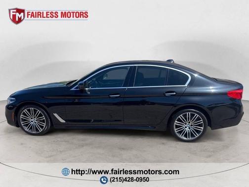 Black Sapphire Metallic 2017 BMW 530 xDrive