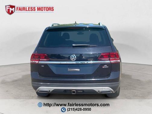 Deep Black Pearl 2018 Volkswagen Atlas 3.6L SE w/Technology