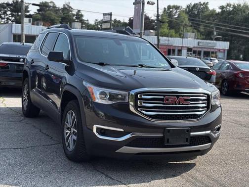 2018 GMC Acadia SLE-2
