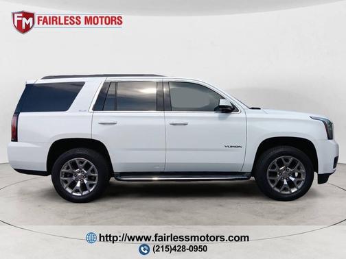 Summit White 2017 GMC Yukon SLE