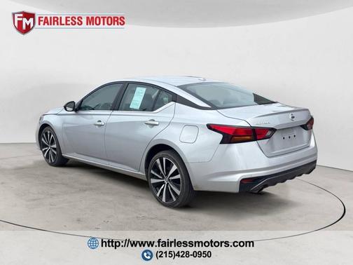 2022 Nissan Altima SR Intelligent AWD