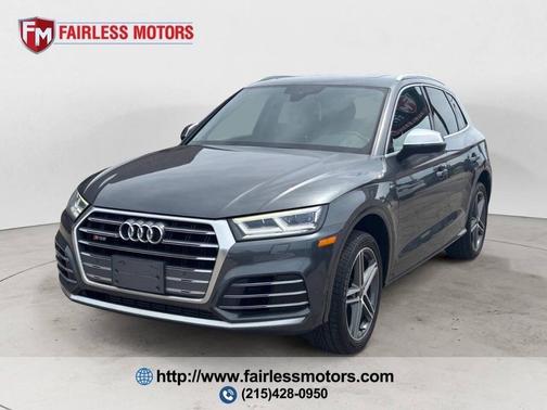 Daytona Gray Pearl Effect 2018 Audi SQ5 3.0T Premium Plus