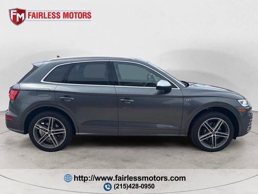 Daytona Gray Pearl Effect 2018 Audi SQ5 3.0T Premium Plus