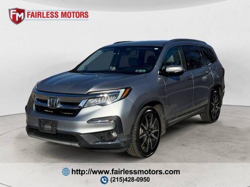 2019 Honda Pilot Touring 8-Passenger