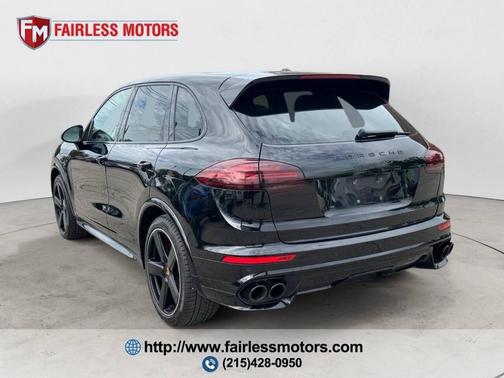 2016 Porsche Cayenne GTS