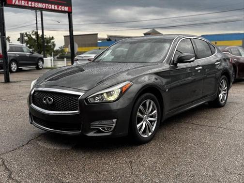 2015 INFINITI Q70 3.7X