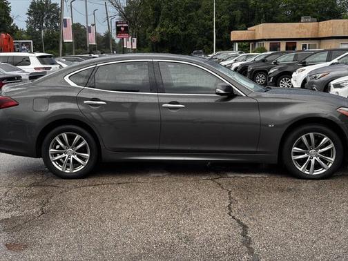 2015 INFINITI Q70 3.7X