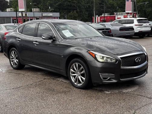 2015 INFINITI Q70 3.7X