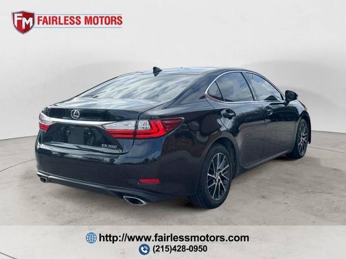 2017 Lexus ES 350 Base