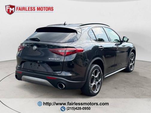 2019 Alfa Romeo Stelvio Sport