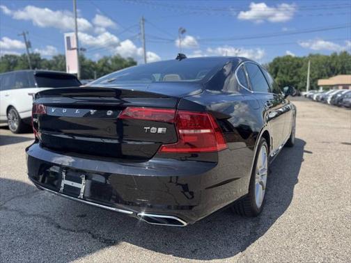 2018 Volvo S90 T8 Inscription