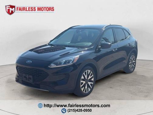 2020 Ford Escape SE