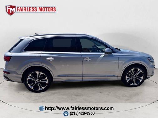 Florett Silver Metallic 2022 Audi Q7 55 Prestige