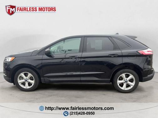 2022 Ford Edge SE
