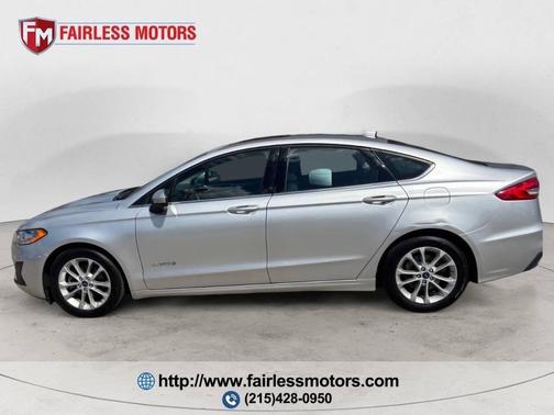 2019 Ford Fusion Hybrid SE