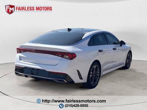 Glacial White Pearl 2022 Kia K5 EX