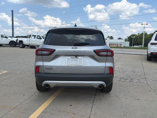 Iconic Silver Metallic 2024 Ford Escape Platinum
