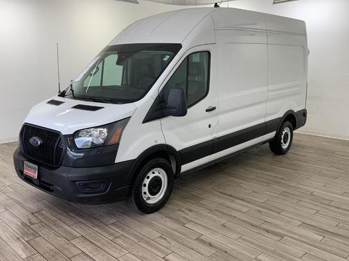 Oxford White 2023 Ford Transit-250 Base
